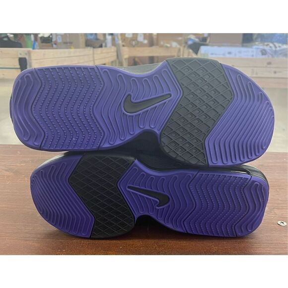 Nike Black and Purple Athletic Shoes - Picture 6 of 7